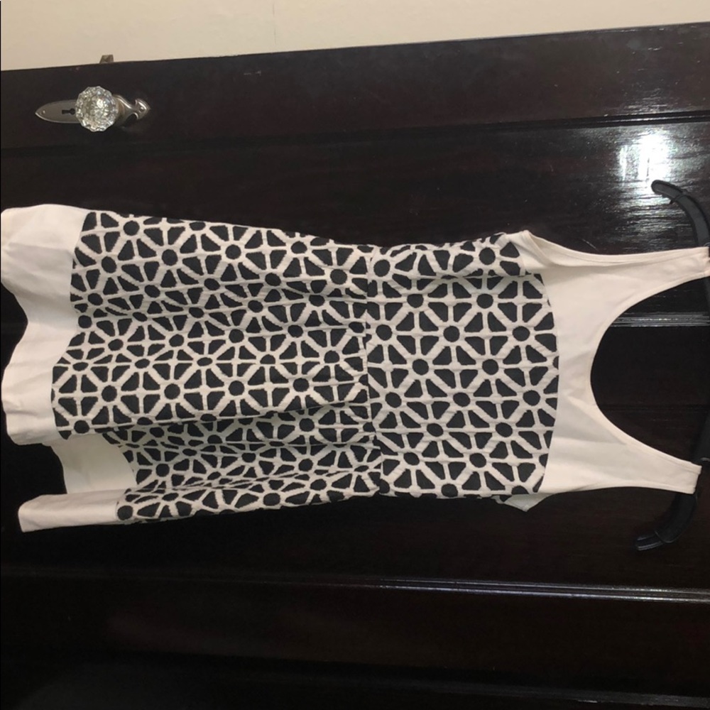White and grey pattern sun dress, size Small